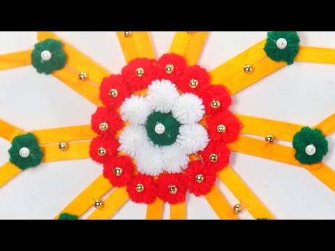 EASY WOOLEN WALL HANGING / ICE CREAM STICK &  WOOLEN CRAFT IDEA
