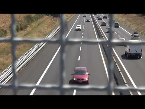 Tragico schianto in A1 tra Monte San Savino ed Arezzo: perde la vita un 24enne