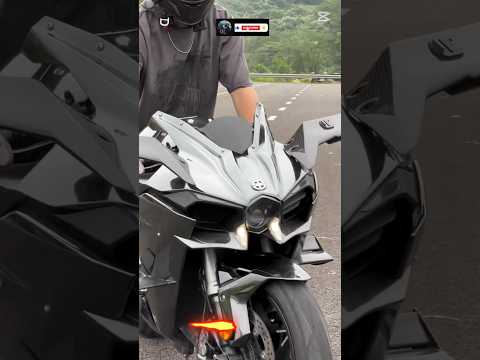 "Riding the Kawasaki H2: Pure Adrenaline" 👀🫨 #shorts #ninja #h2r #trending #shortvideo #viralvideo