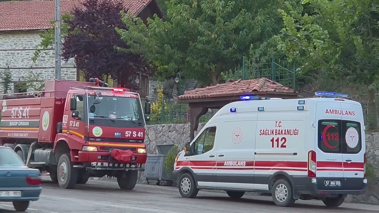 Sinop'ta korkutan yangın tarihi camiye kadar geldi