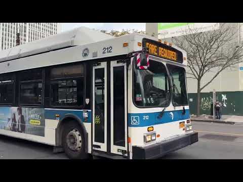 Q25 Bus