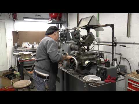 THREADING ON THE HARDINGE LATHE WITH THE TRAINMAN