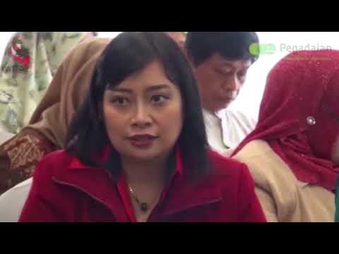 Obat untuk katalog potensi Memberikan gadis itu sebuah exciter video yang