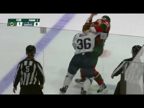 Cody Bass vs Kurtis Gabriel