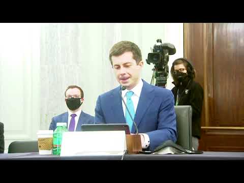 布特吉格說，美國必須改善其基礎設施。 (U.S. must improve its infrastructure, Buttigieg says)