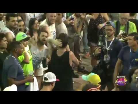 Saulo  - Toneladas De Desejo (Carnatal 2017 - Bloco ôBaiuno)