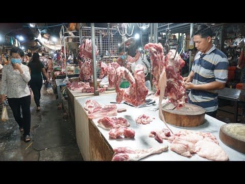 Morning Food Market Show @Phsa Lu Olympic - Daily Life Style of Khmer People Buying Food in Market