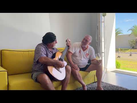 Momentos de cantoria no litoral com João de Almeida Neto!!
