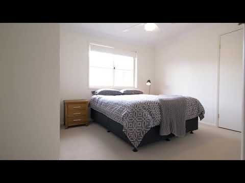 House for Auction in 33 Balmoral Cres,Georges Hall, NSW