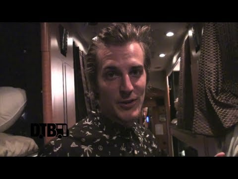 The Maine / John O'Callaghan - BUS INVADERS Ep. 469