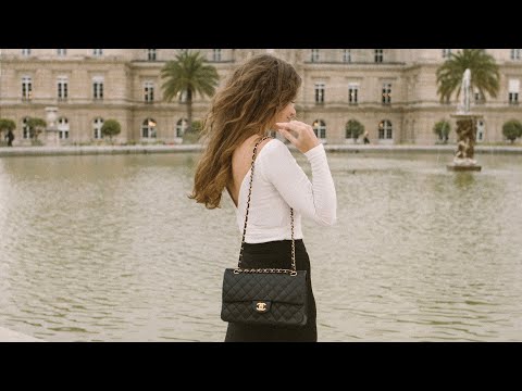 A Simple, Practical & Feminine Year Round Capsule Wardrobe Tour - A Parisian Vlogmas Day Ten