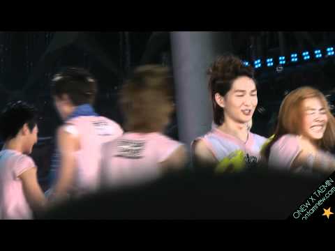 100821 Onew & Taemin teasing Luna