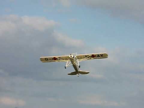 Fieseler Fi 156 Storch take-off