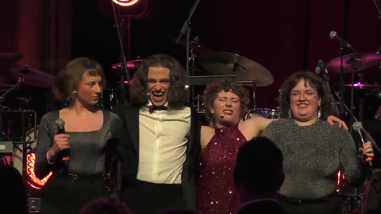 CABARET -  Zoe Herscovici