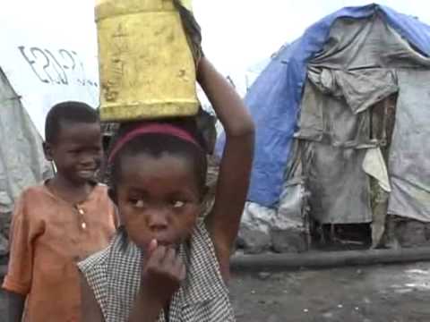 På besök i flyktingläger i Kongo