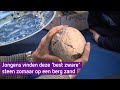 Bijzondere steen die jongens vinden blijkt kanonskogel te zijn - Schatgraven