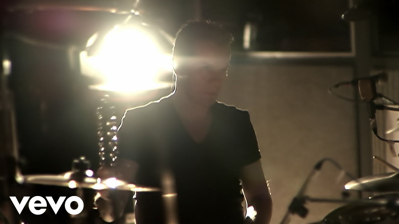 U2 - I Believe In Father Christmas