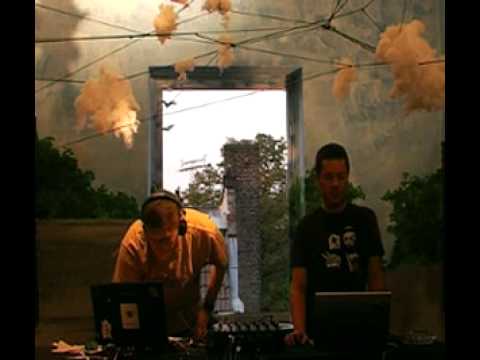 Jacek Sienkiewicz and Argenis Brito @ RTS.FM - 03.10.2010