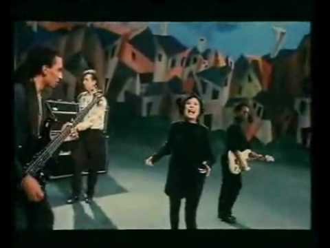 Guesch Patti "Comment Dire" - Nomades (1990)