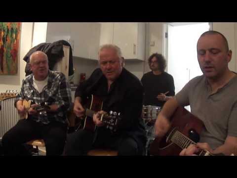 Jon Langford's Men of Gwent "Home of The Vote" live at Cwtsh, Newport