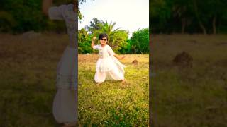 Download lagu Tu Kaun Hai Lyrical | Akshay Kumar, Rekha, Raveena Tandon |Kumar S, Sadhana S |Khiladiyon Ka Khiladi mp3