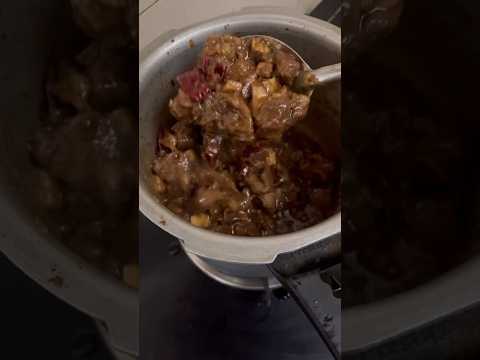 #shortsfeed #mutton #foodie #shorts #cooking #muttonchukka #trending #trends #food #reels #videos