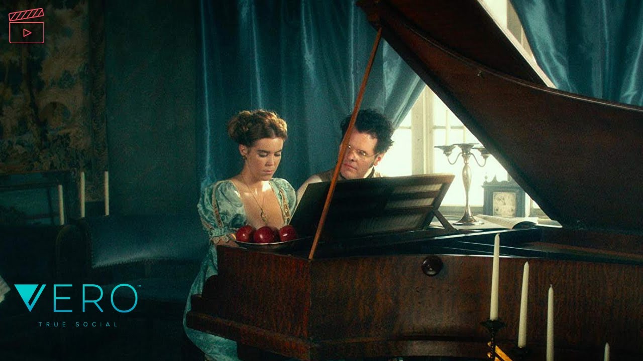 Hurdy Gurdy Man Featurette A