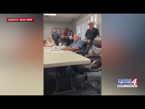 Minco police officers resign after city council chops budget