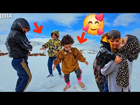 "A Memorable Journey: Snowball Fights and Sweet Family Moments in DOORA!"