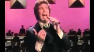 Tom Jones - I Who Have Nothing LIVE AWESOME!!!