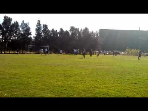 Calambre XI (1) vs I2 (0). Gol de la Victoria