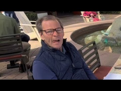 „Du bist ein verdammter Idiot.“