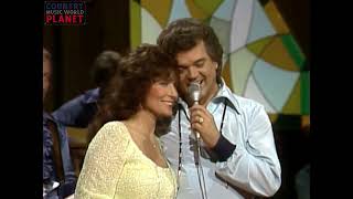 Loretta Lynn   Conway Twitty   I Still Believe In Waltzes   Hee Haw 1981