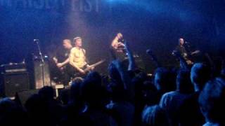 Raised Fist - Perfectly Broken (Live @ Trädgårn Gothenburg 08-10-2009)