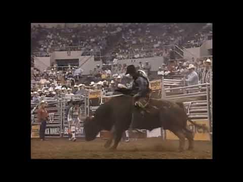 Scott Doyle vs Skyhook - 98 PBR Nashville (87 pts)
