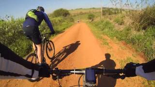 preview picture of video 'Primeira Maratona de Mountain Bike de Tietê - Categoria Sport 30 km - 1ª parte'