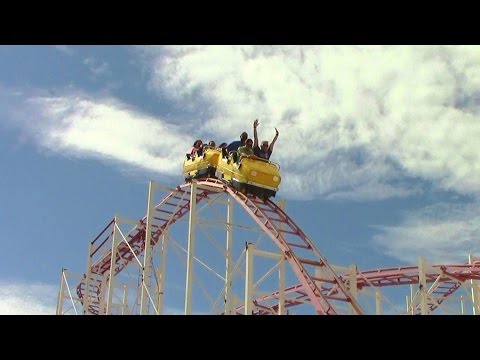 Off-ride footage of a El Bandido train