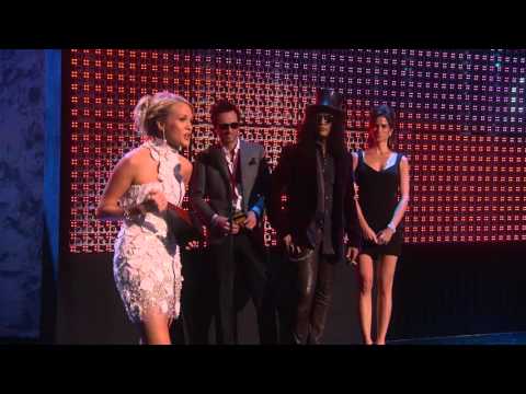 Carrie Underwood Wins Country Album - AMA 2007