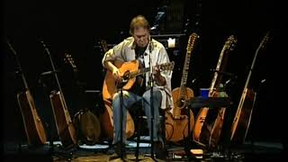 Neil Young - Looking Forward