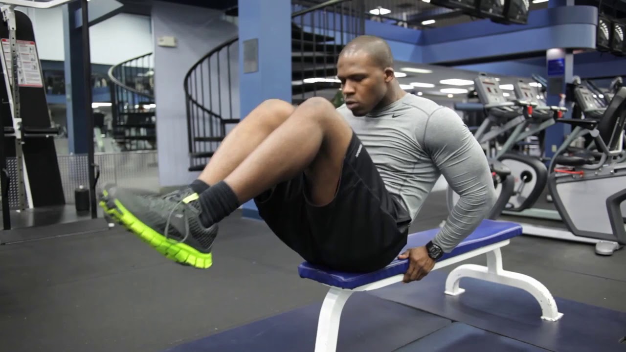 Seated knee raise - YouTube
