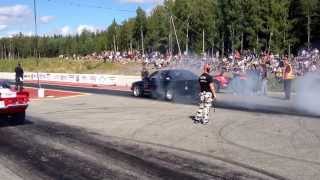 preview picture of video 'Bmw 535 turbo (berglind) på Linde raceway 201m linde open'