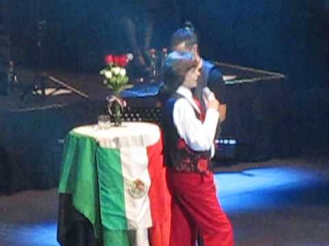 CAMILO SESTO 70 DESPEDIDA DE CDMX 2017