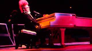 2. One Horse Town (Elton John - Live in Columbia 8/31/1986)