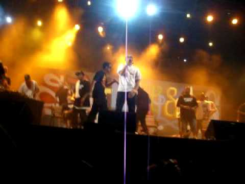 Pijos pajos - Jesuly con Shotta [Territorios Sevilla 2009]