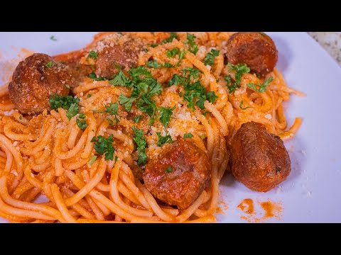 Espagueti Rojo Con Albondigas Delicioso y Rapido