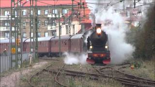 preview picture of video 'Steam Locomotives in Scenic Railway'