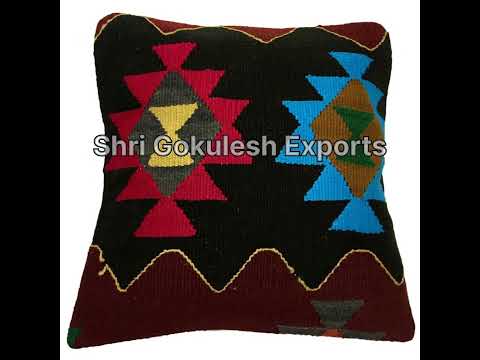 Geometical rectangular jute cushion cover