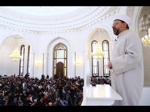 Diyanet İşleri Başkanı Erbaş, Bakü Haydar Camii’nde hutbe irad etti