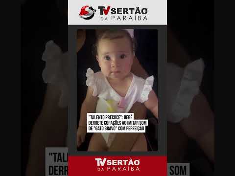 Talento precoce: Bebê de 1 ano viraliza imitando 