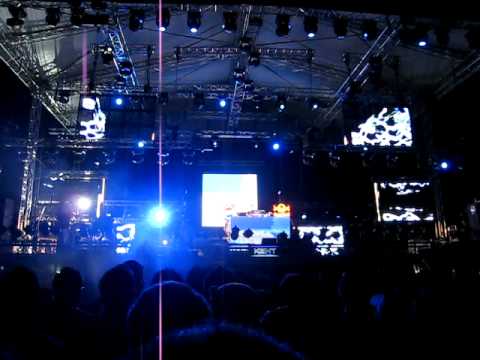 Ferry Corsten @ Liberty Parade - Romania (18.07.2009) Video 10